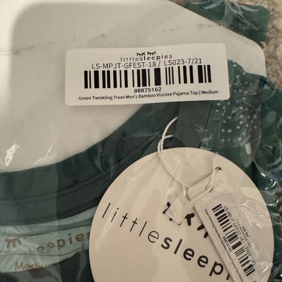 NWT Little Sleepies Men Christmas Tree Two-Piece Pajama Set size Medium - Picture 5 of 6